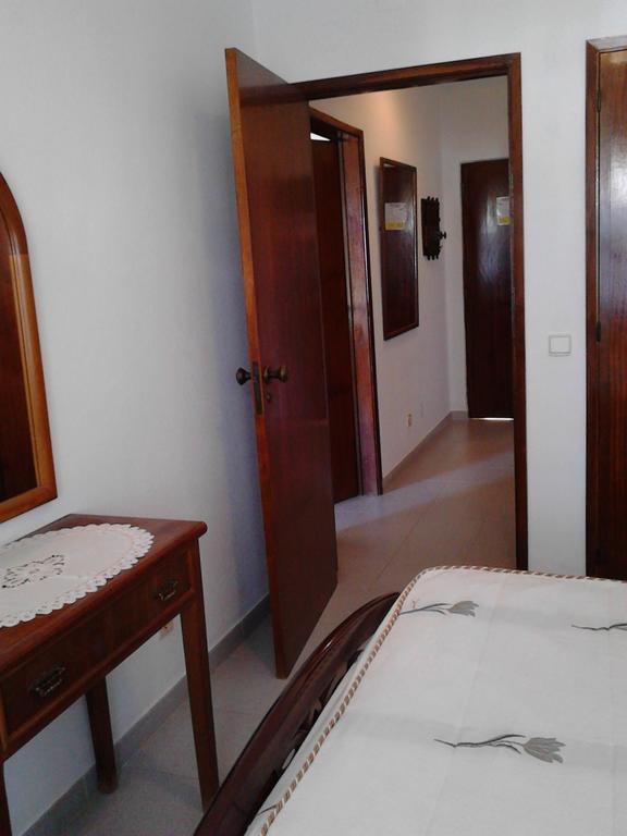 Apartment Colina Do Sol การ์วอยโร ห้อง รูปภาพ