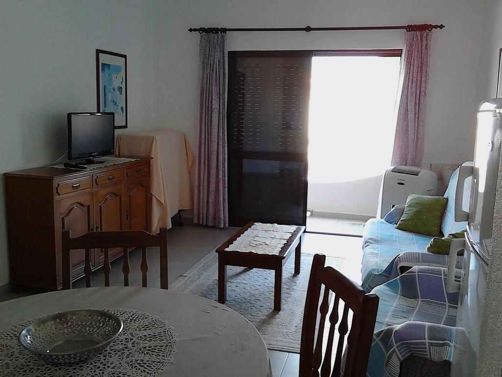 Apartment Colina Do Sol การ์วอยโร ห้อง รูปภาพ